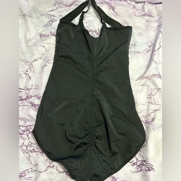 Faja - Picture 3 of 3